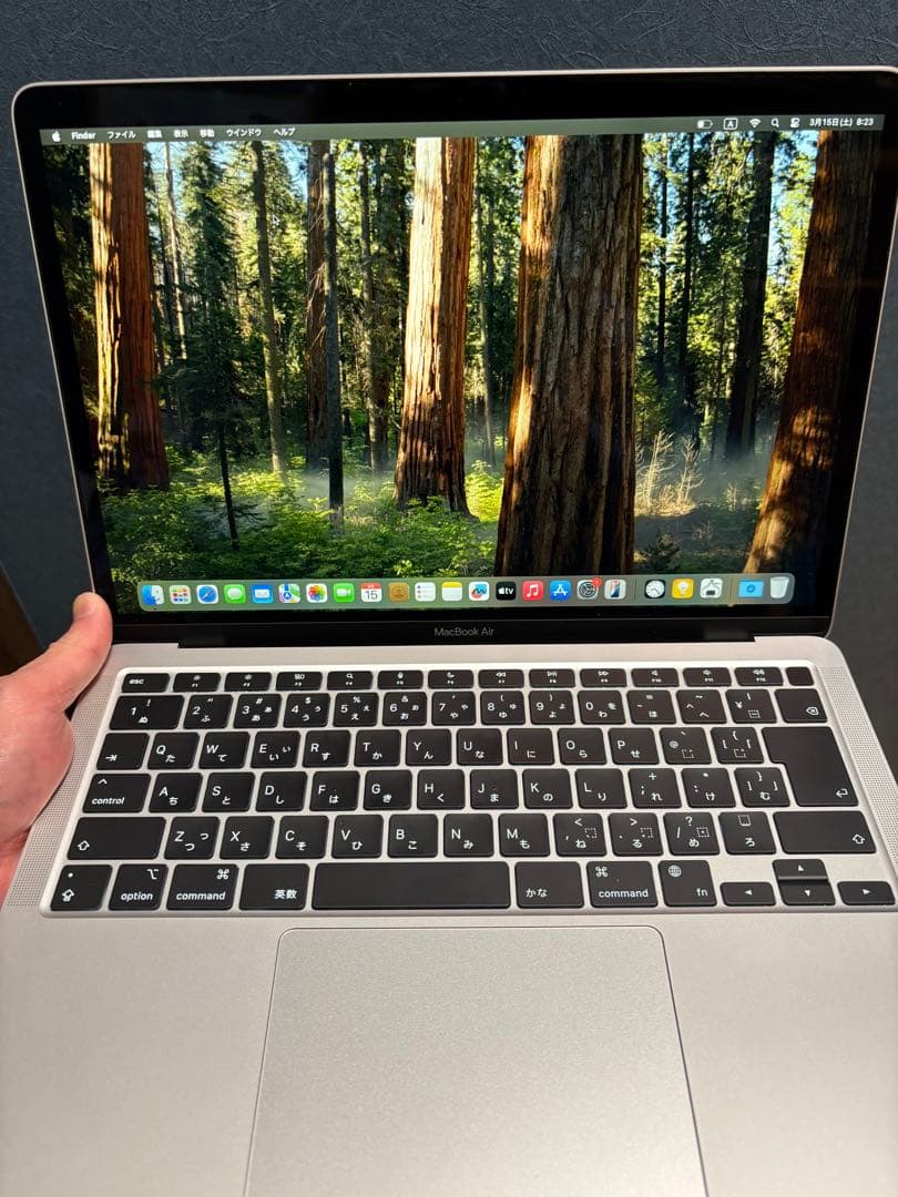 美品　Apple MacBook Air M1 （2020) 8GB 13インチ