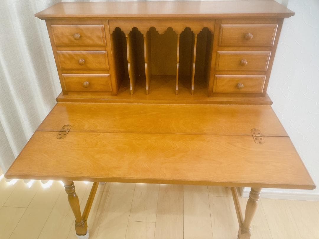 【引き取り限定】横浜クラシック家具 ダニエル / ライティングデスク / 書斎机