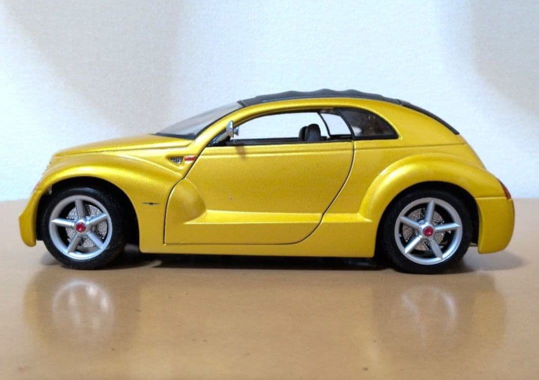 Chrysler Pronto Cruizer　 1/18　Maisto　希少