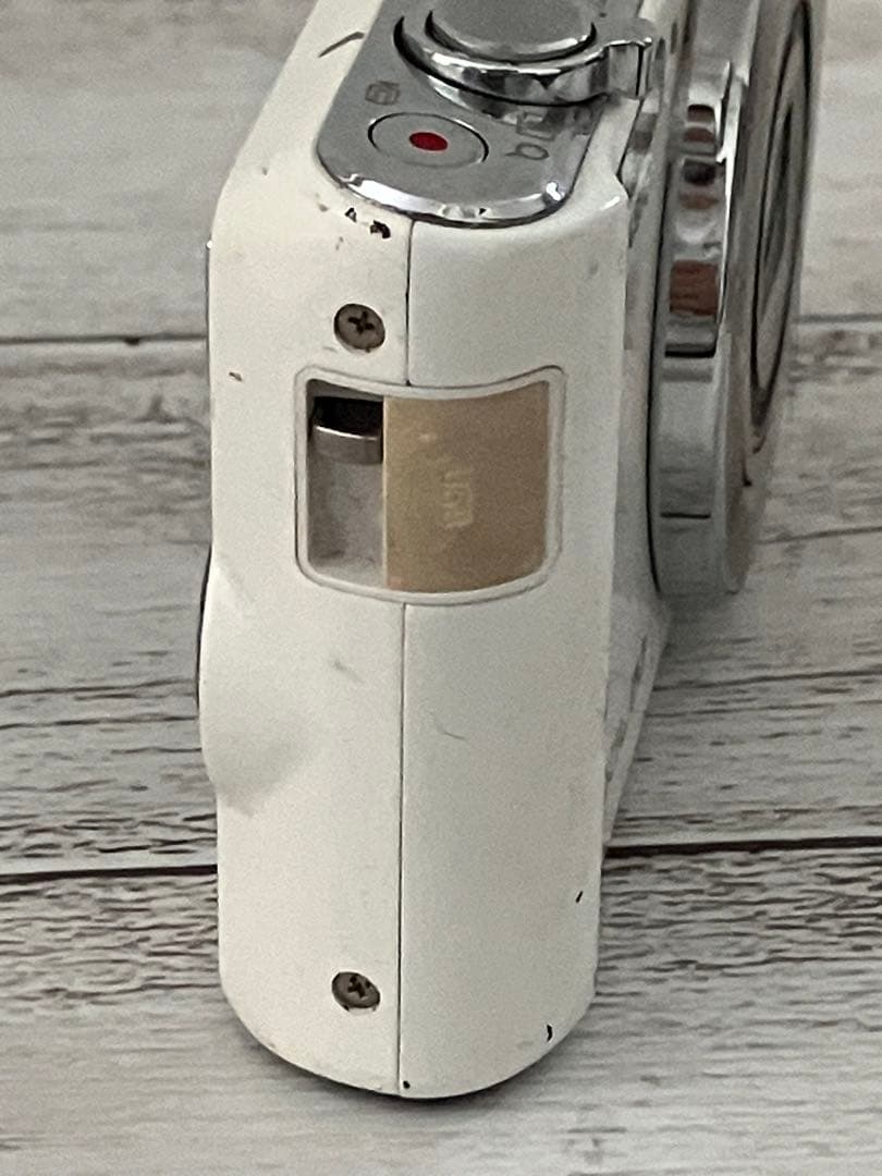 CASIO EXILIM 12メガピクセル コンパクトデジタルカメラ