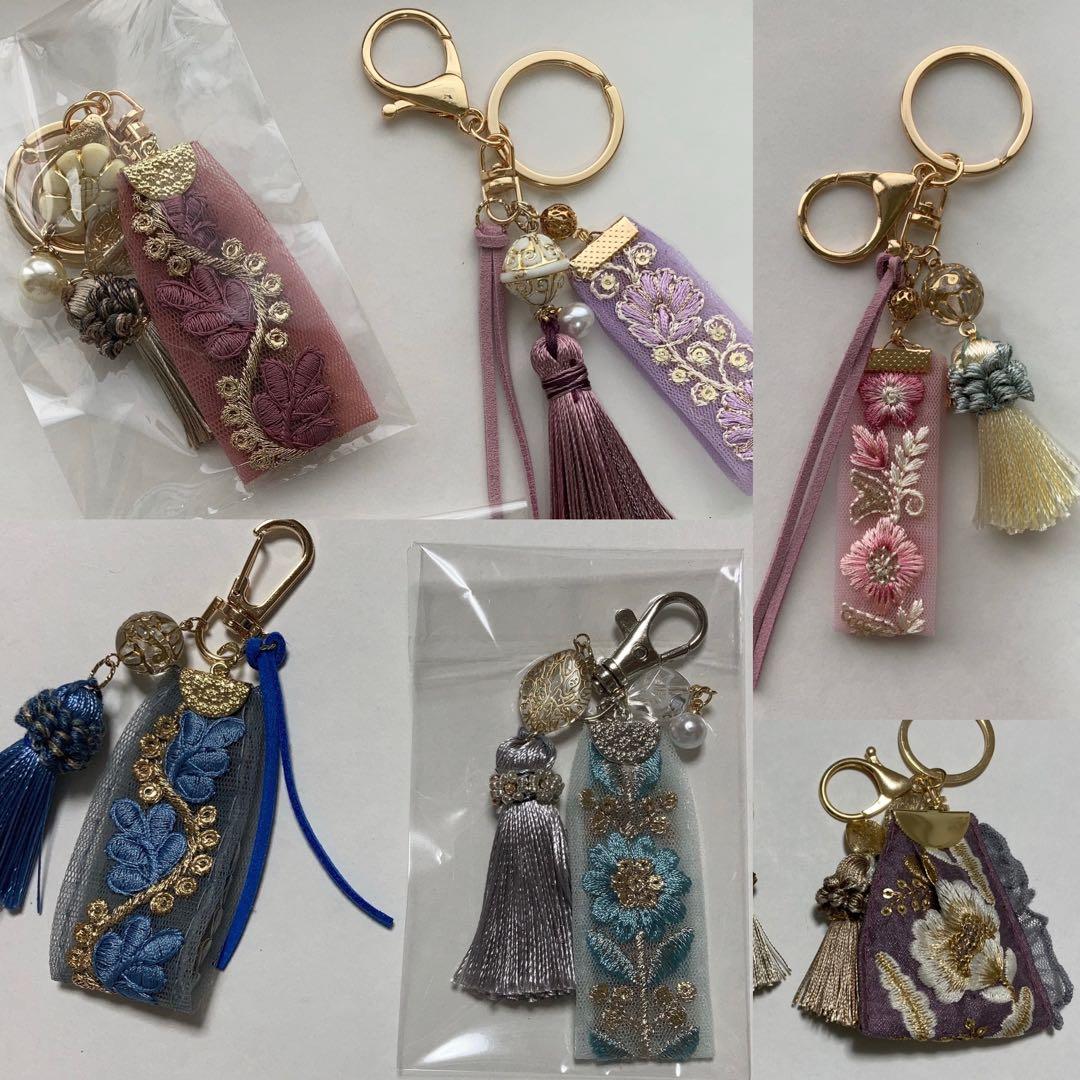 金額変更ハンドメイド　インド刺繍リボン、レジンチャーム、キーホルダーオーダー