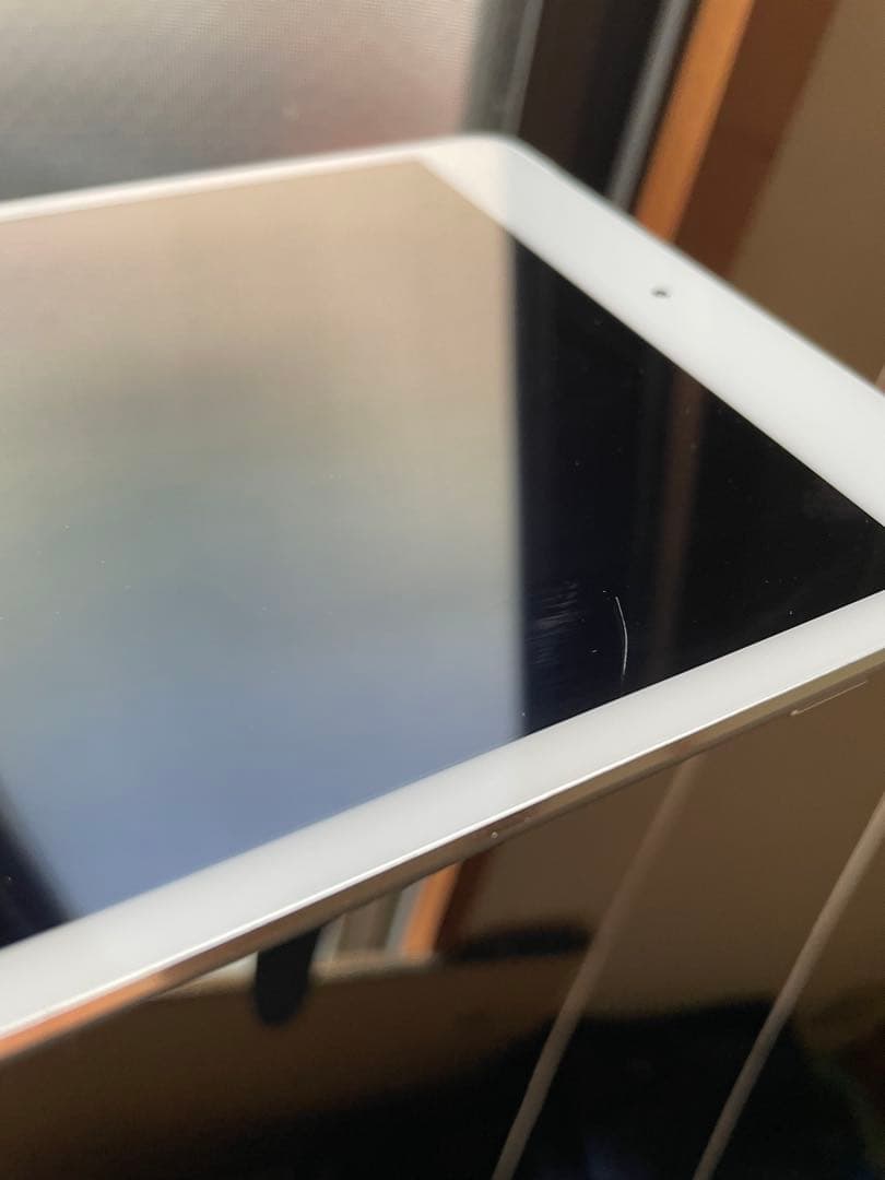 ★超美品★iPad mini 4 セルラー 128GB シルバー 容量97%