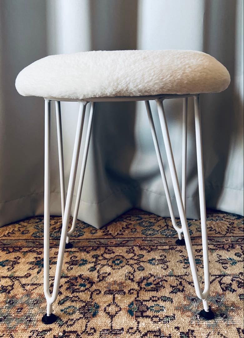 ファースツール ふわふわファー付きスツール ピュアホワイト