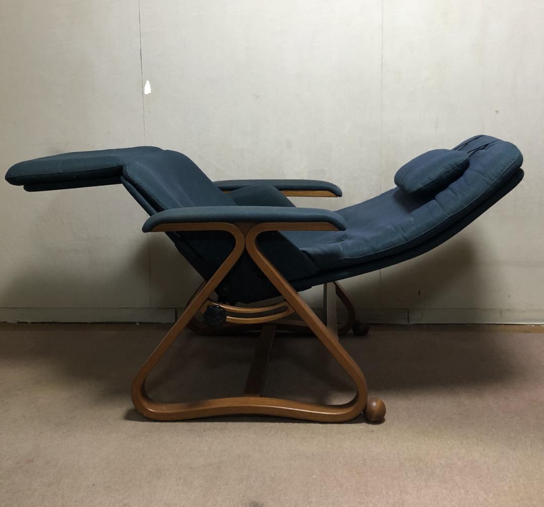 BACKSAVER リクライニング・チェア　ゼロ・グラビティー