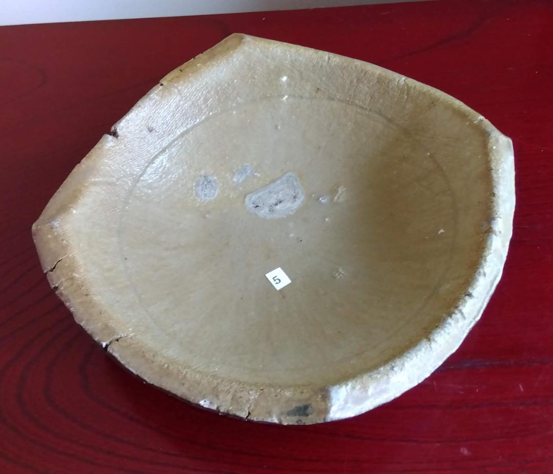 越前焼の名工　白越不朝（塩越窯）自然灰釉究極美が逸品灰釉美四方角中盛皿No:5