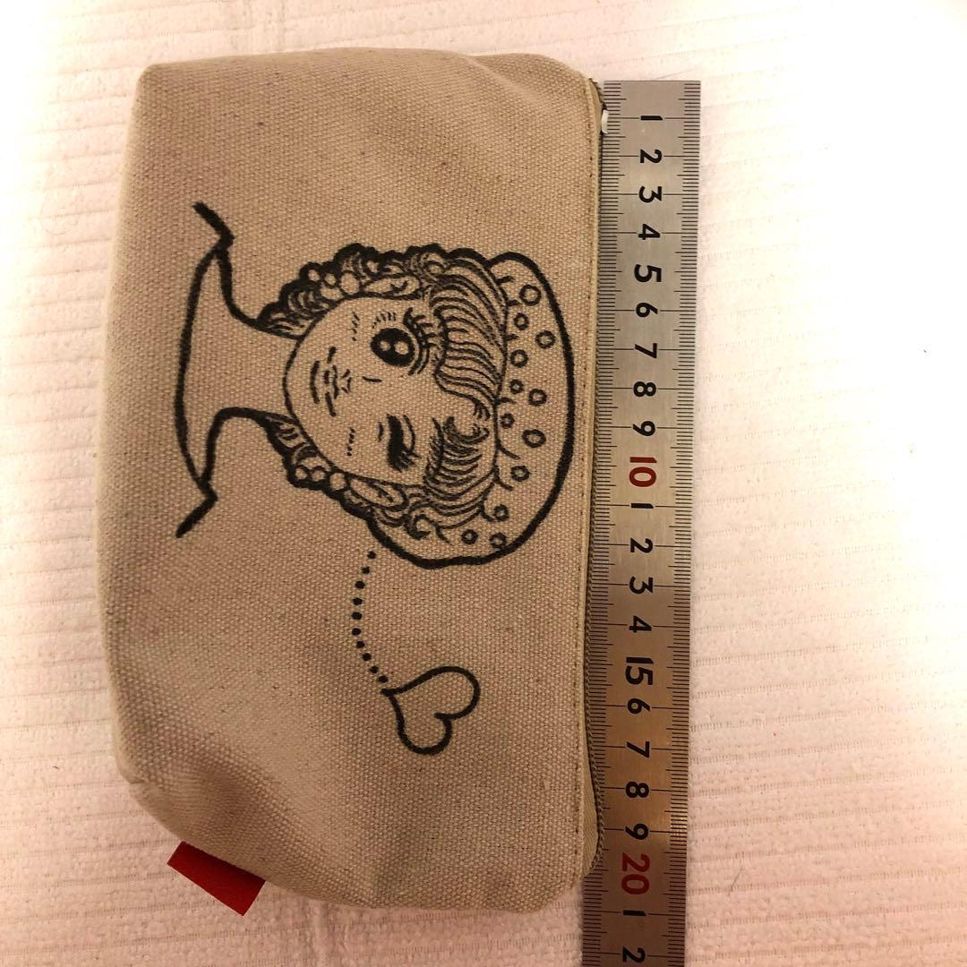 試作品❣️化粧ポーチ 小物入れ★リメイク★ベージュ 内ポケット付