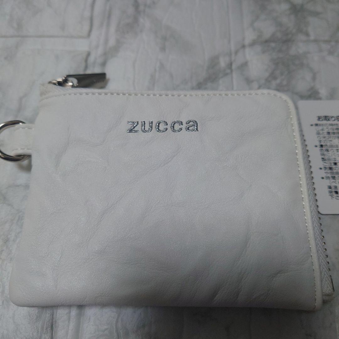 zucca ズッカ EMBOSS ウォレット フラグメントケース 白