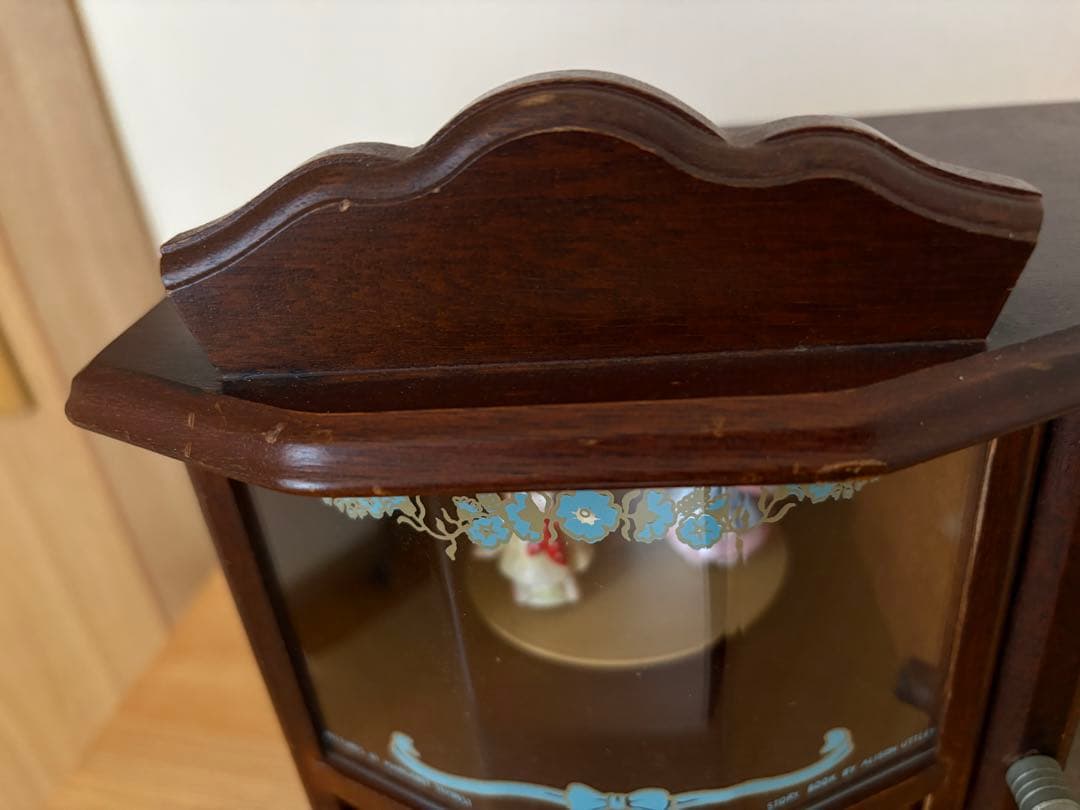 リトルグレイラビット　オルゴール付きジュエリーボックス