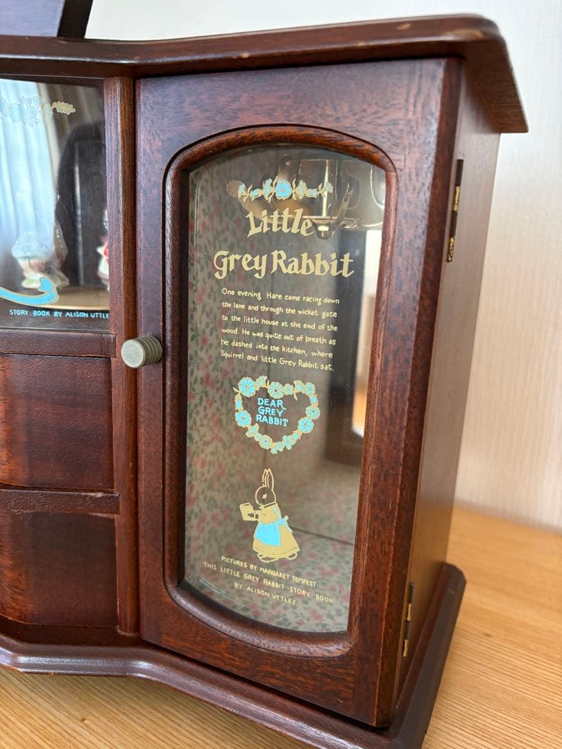 リトルグレイラビット　オルゴール付きジュエリーボックス