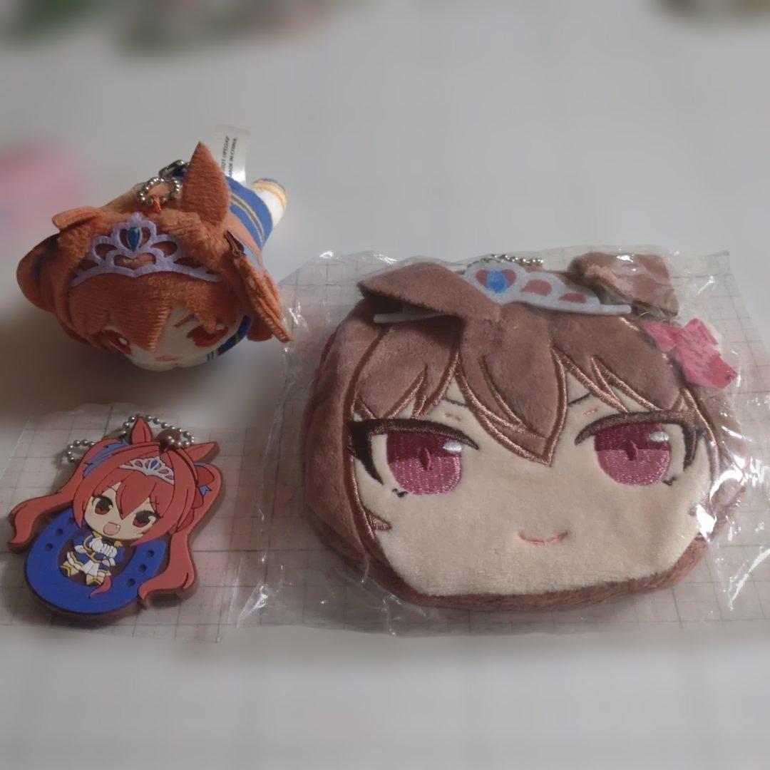 ウマ娘　ダイワスカーレット　通常ぬいぐるみ　フォルメイツ　はぐキャラ　ポーチ他