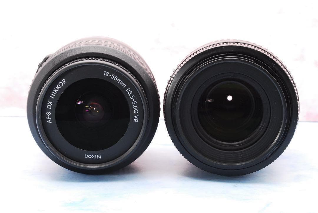 Nikon ニコン D3000☆手ぶれ補正Wレンズ☆一眼レフカメラ☆実用品