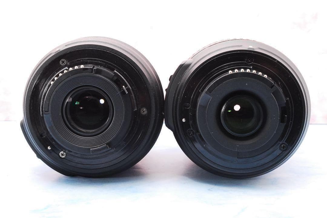 Nikon ニコン D3000☆手ぶれ補正Wレンズ☆一眼レフカメラ☆実用品