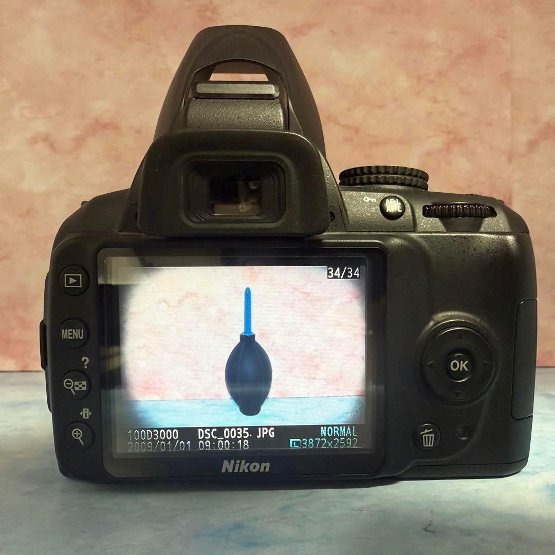 Nikon ニコン D3000☆手ぶれ補正Wレンズ☆一眼レフカメラ☆実用品