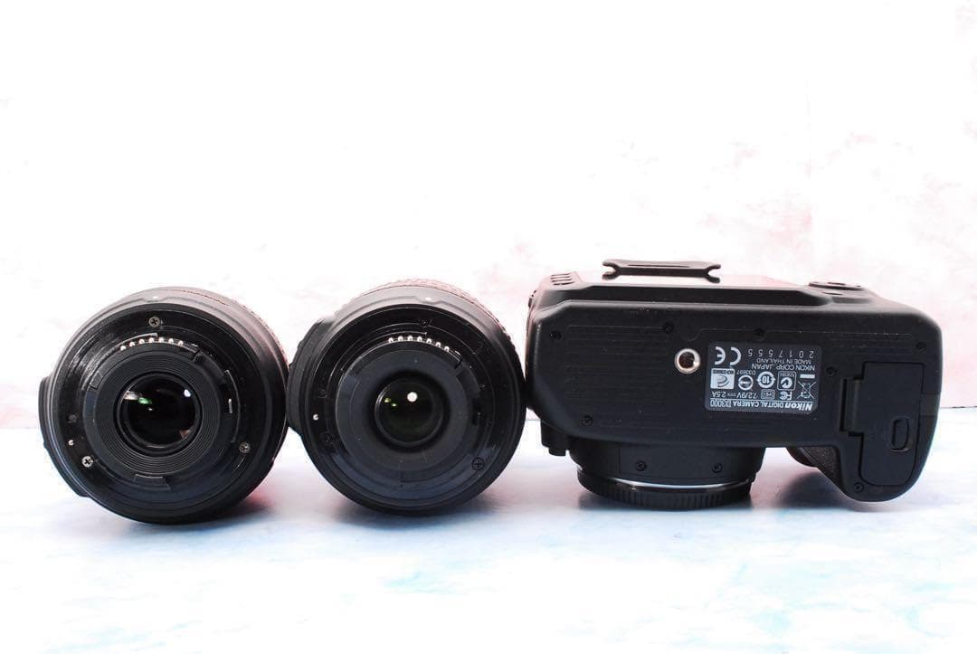 Nikon ニコン D3000☆手ぶれ補正Wレンズ☆一眼レフカメラ☆実用品