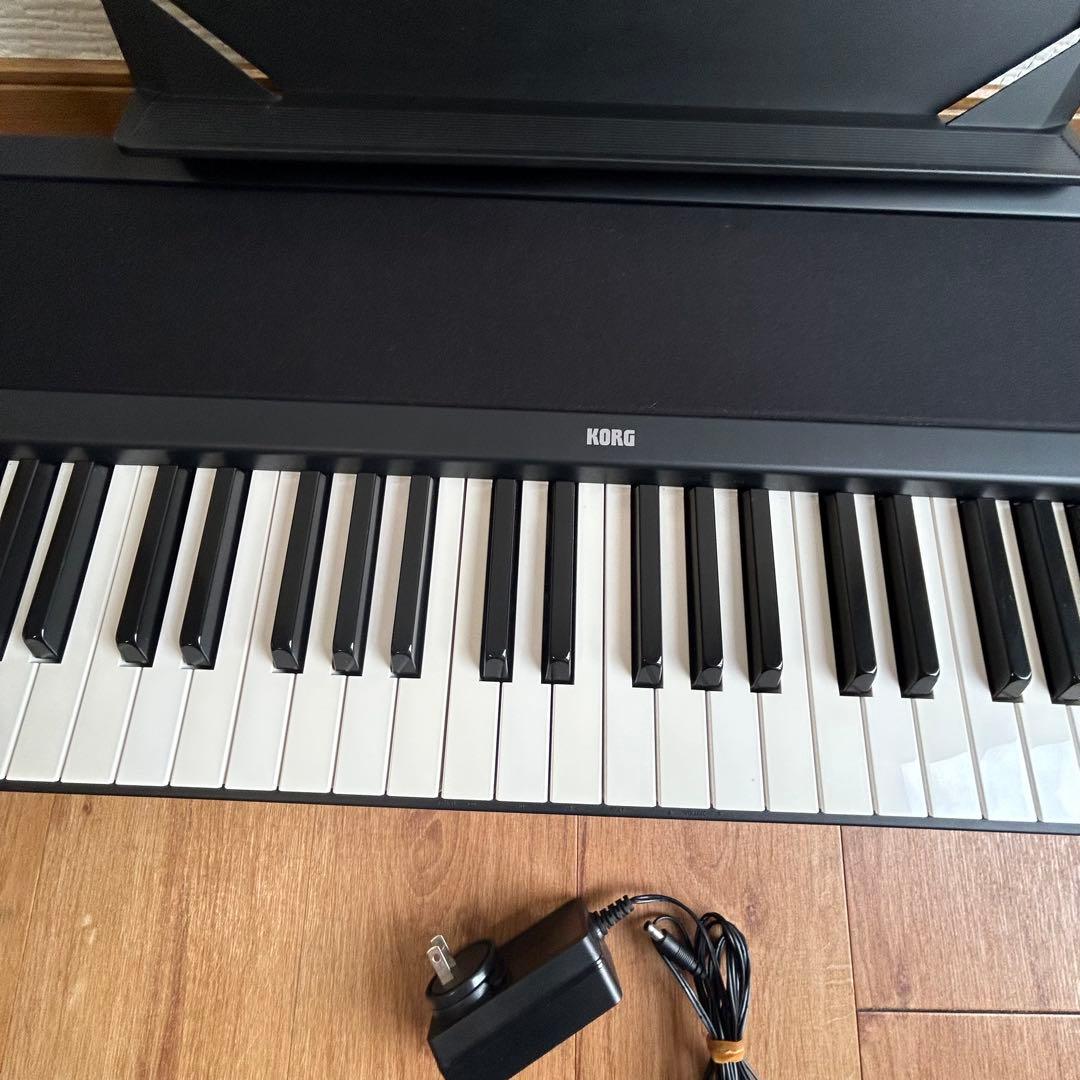 2018年製 KORG コルグ 電子ピアノ B1　ブラック　88鍵