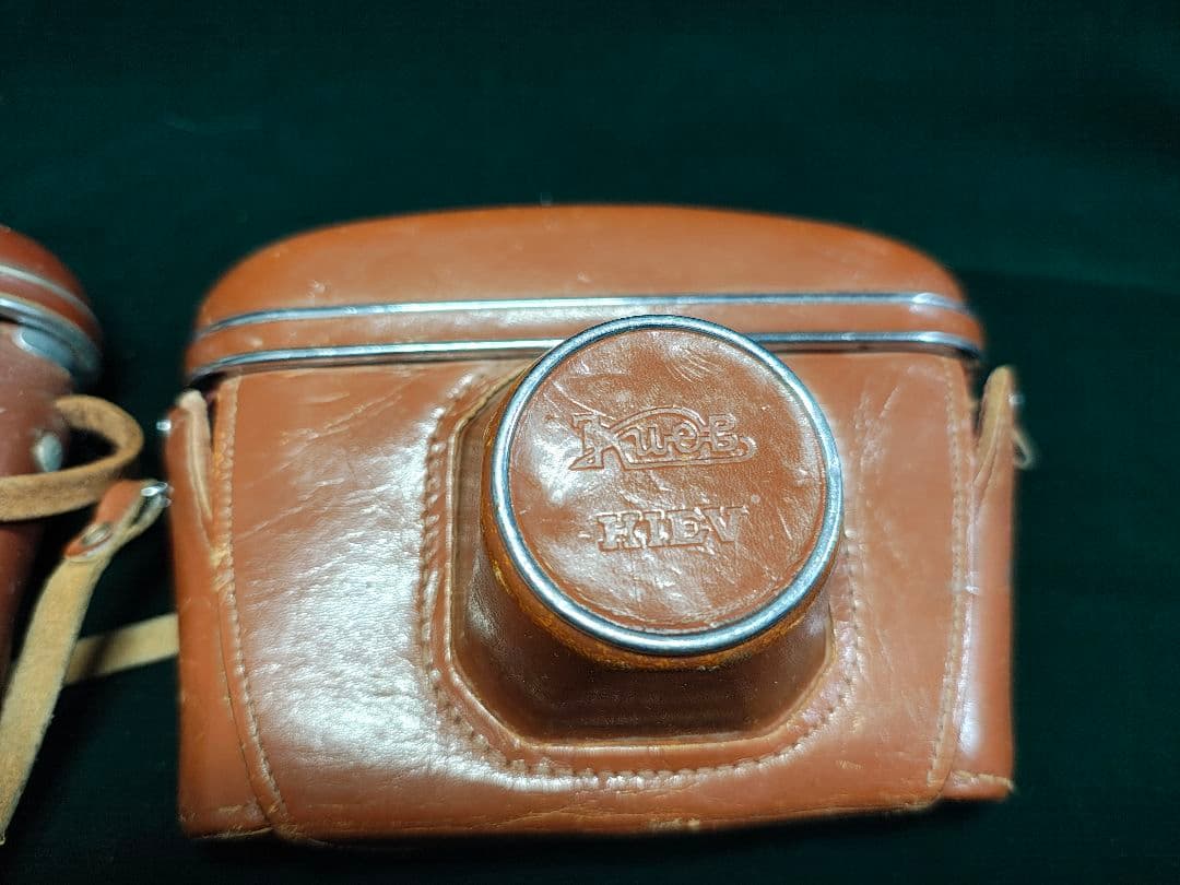 Kuev キエフ フィルム　2台　ケース付き