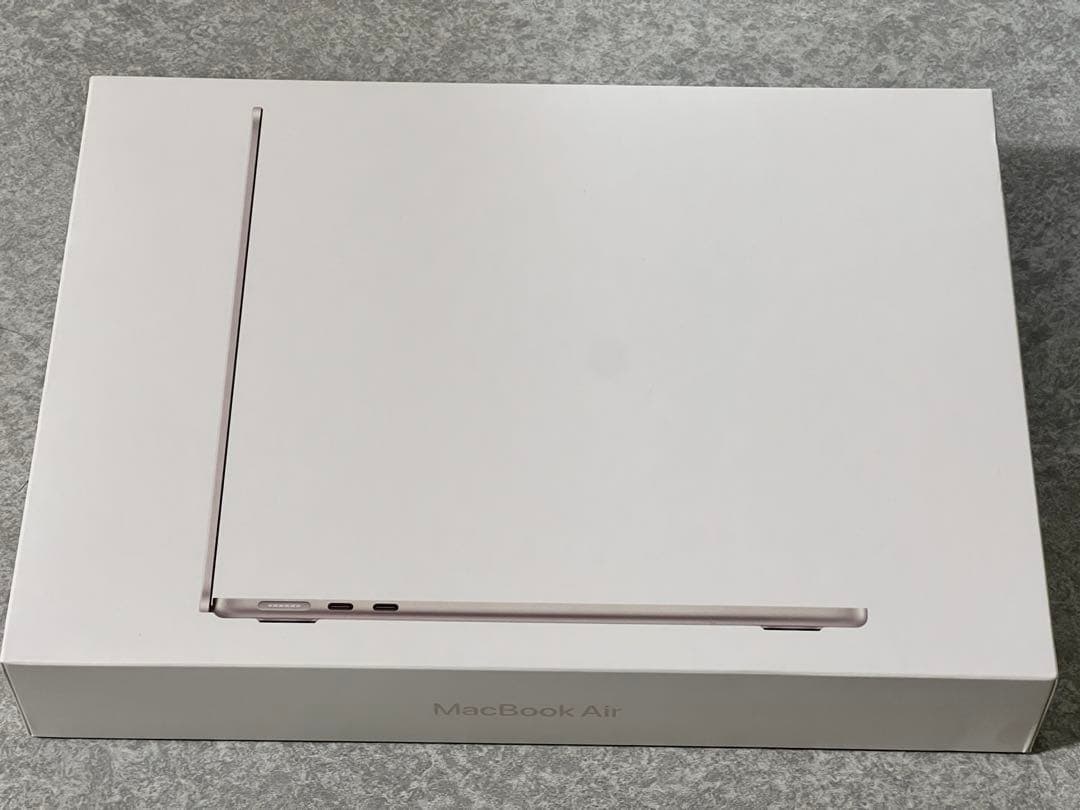 Apple MacBook Air(M2, 24GB, 512GB)スターライト