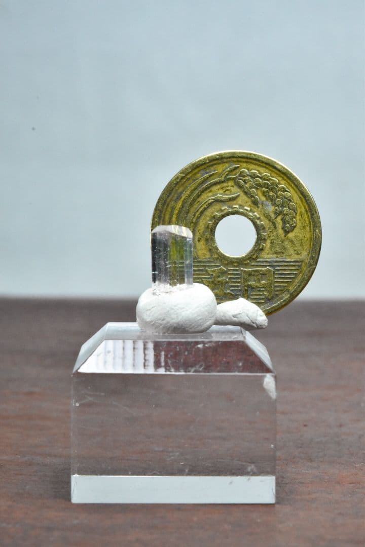 宝石質！ アフガニスタンpaprok産 極薄バイカラートルマリン原石