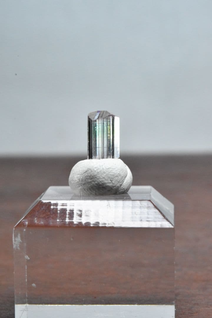 宝石質！ アフガニスタンpaprok産 極薄バイカラートルマリン原石