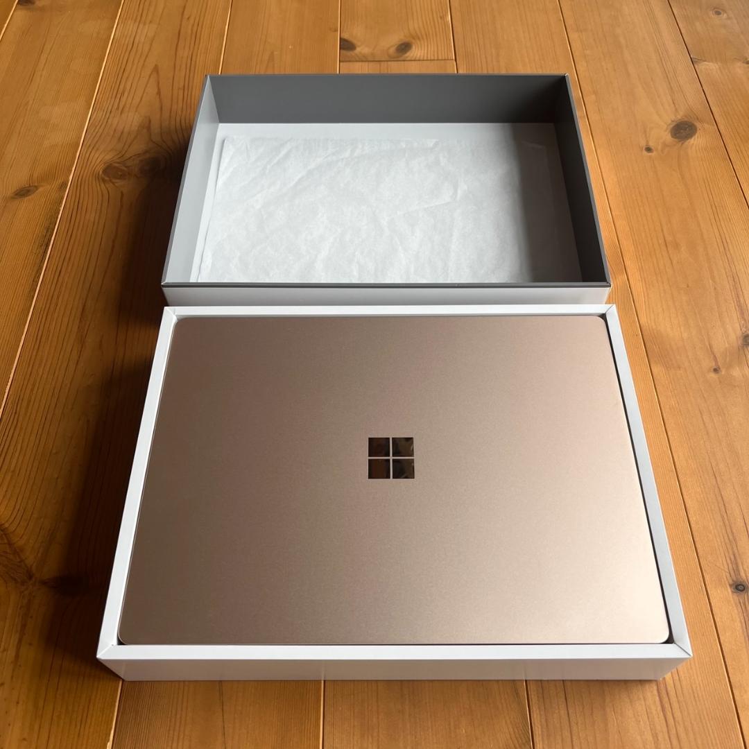 【NU】Surface Laptop Go3　特別モデルEP2-29491