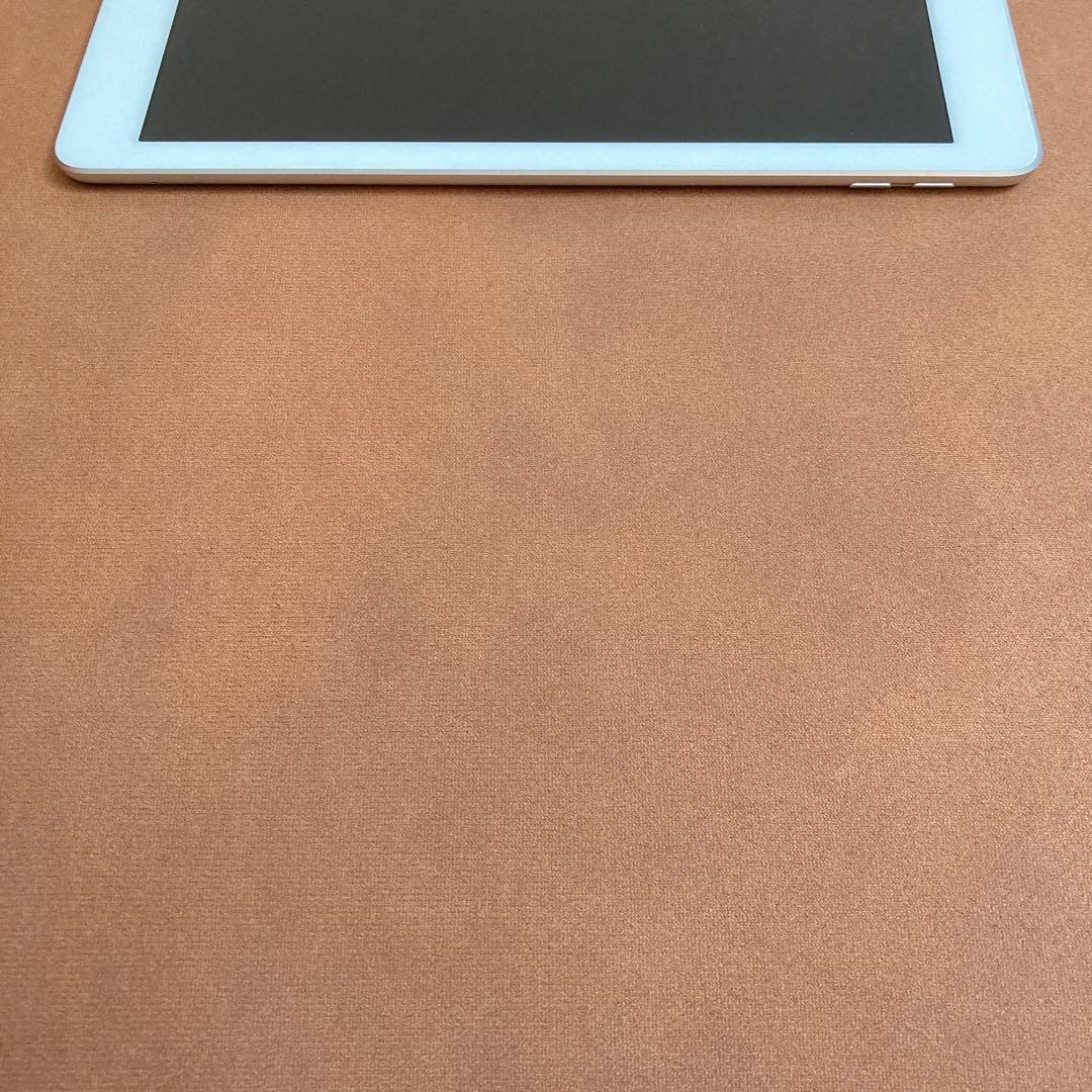 574【早い者勝ち】外観美品☆電池良好☆iPad6第6世代32GB SIMフリー