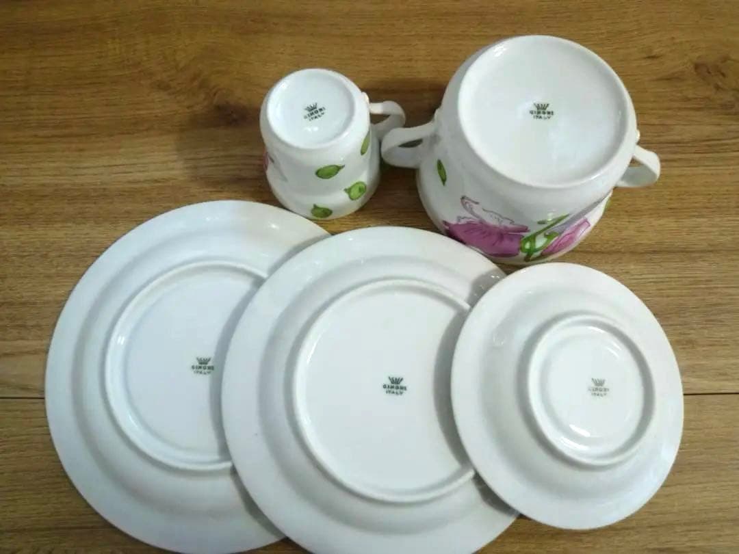 リチャードジノリ スイートピー スープ・デミタス・プレートのセット