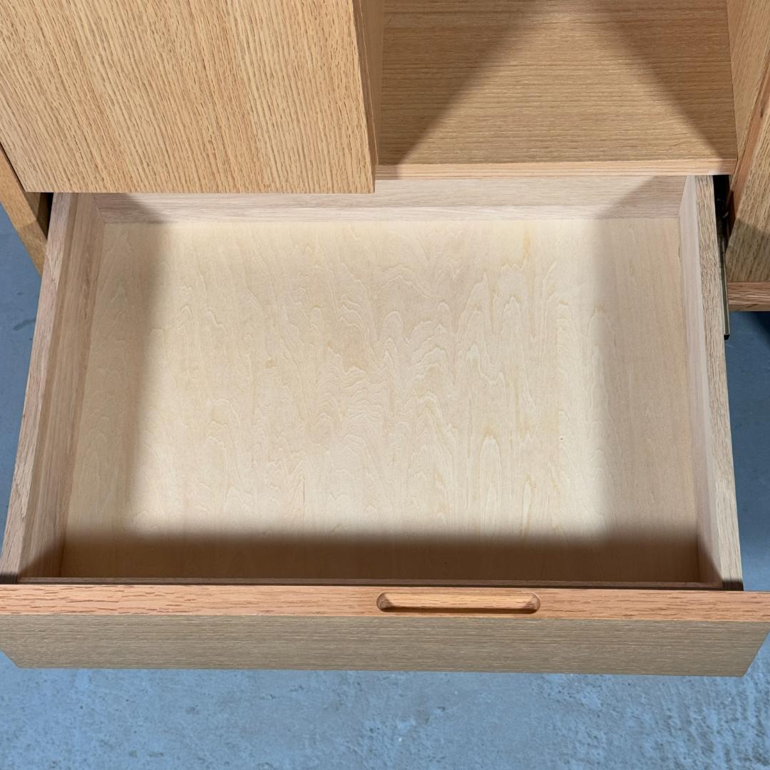 【美品】日進木工 キャビネット サイドボード 80cm