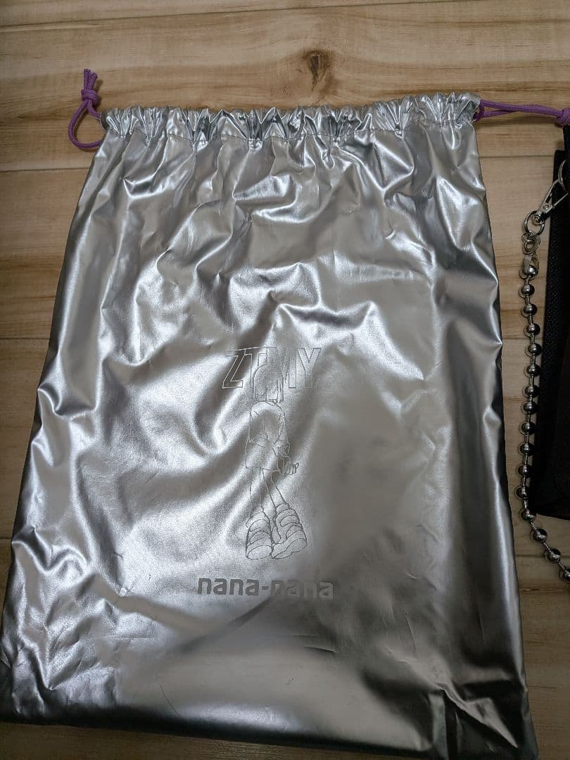 リ*ロ様 nana-nana × ZUTOMAYO A5_Am7 バッグ