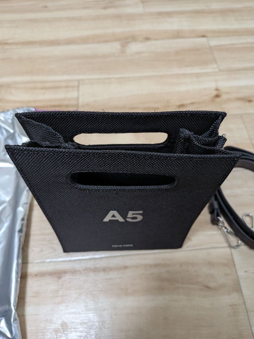 リ*ロ様 nana-nana × ZUTOMAYO A5_Am7 バッグ