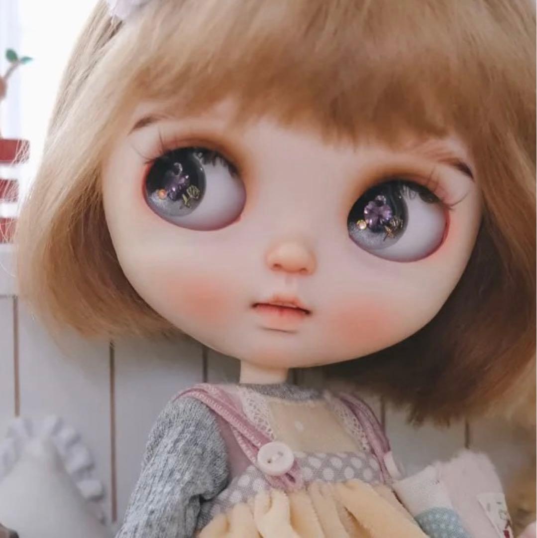 カスタムブライス 人気海外作家様 幼い ドール 人形 かわいい ナチュラルメイク