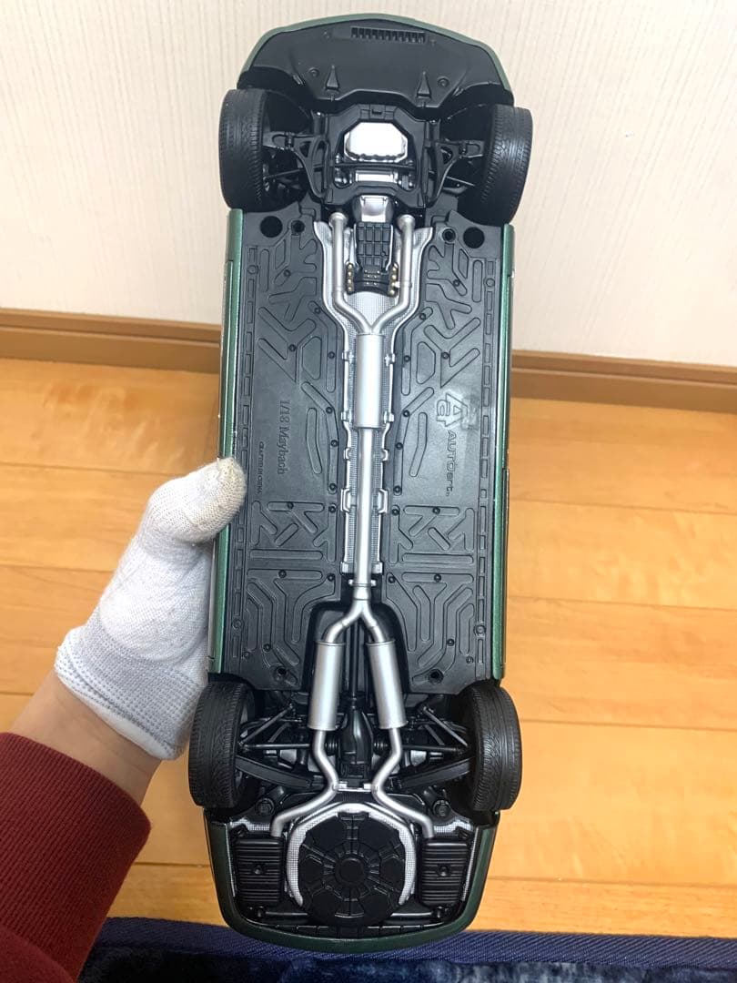 希少。AUTOART MAYBACH 62 1:18 ミニカー