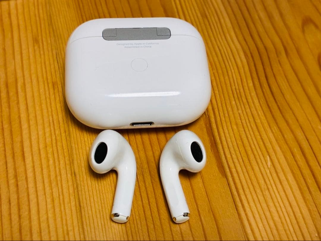 AirPods(第3世代)本体 ホワイト 充電ケース付き【ジャンク品】