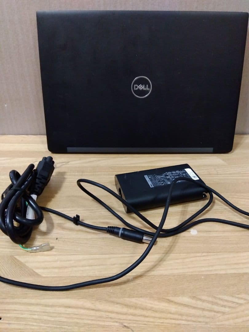 Windowsノート本体 DELL Inspiron 3502 celeron N4020