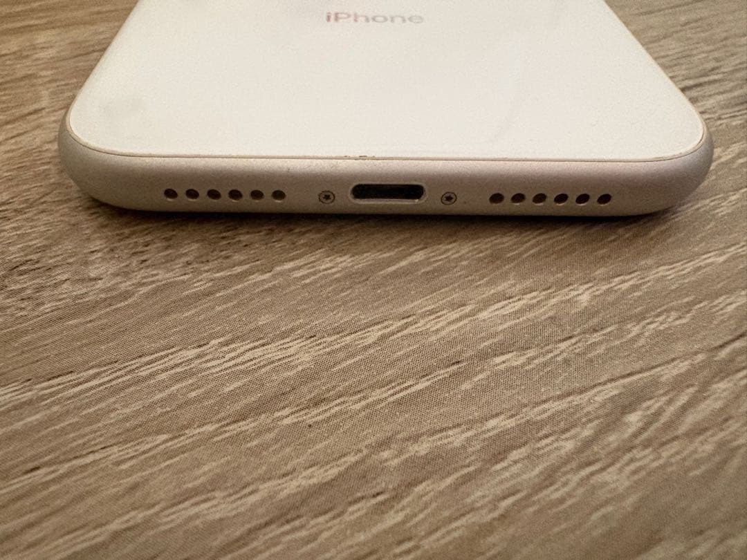 iPhoneXR 64GB ホワイト 未使用フィルム付