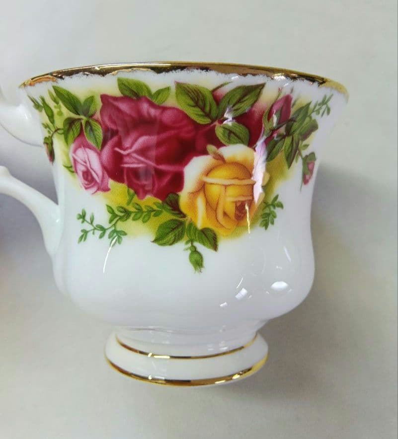 ロイヤル・アルバート　オールドカントリーローズ　カップ5客　お皿 7枚セット