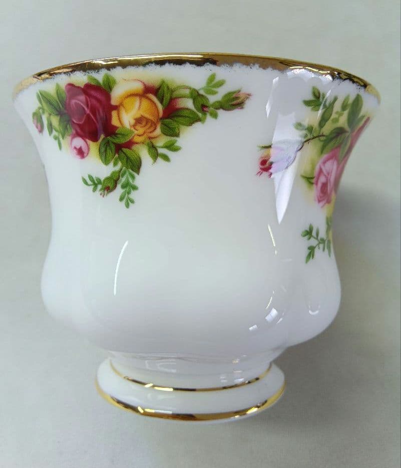 ロイヤル・アルバート　オールドカントリーローズ　カップ5客　お皿 7枚セット