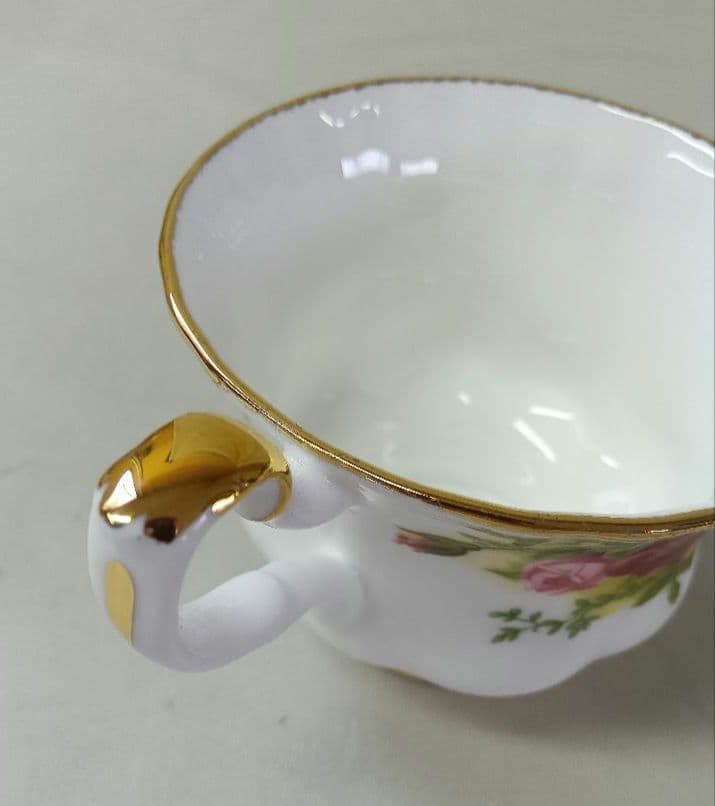 ロイヤル・アルバート　オールドカントリーローズ　カップ5客　お皿 7枚セット