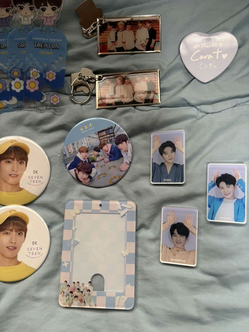 SEVENTEEN　セブンティーングッズまとめ売り トレカ　アルバム　缶バその他