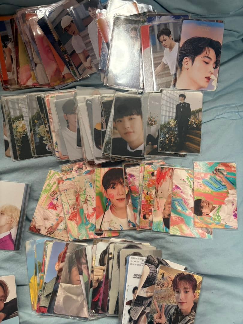 SEVENTEEN　セブンティーングッズまとめ売り トレカ　アルバム　缶バその他