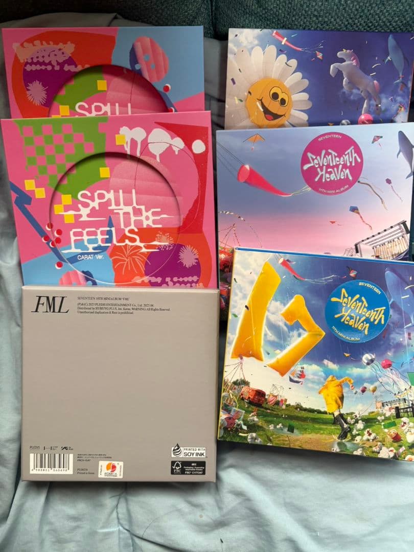 SEVENTEEN　セブンティーングッズまとめ売り トレカ　アルバム　缶バその他