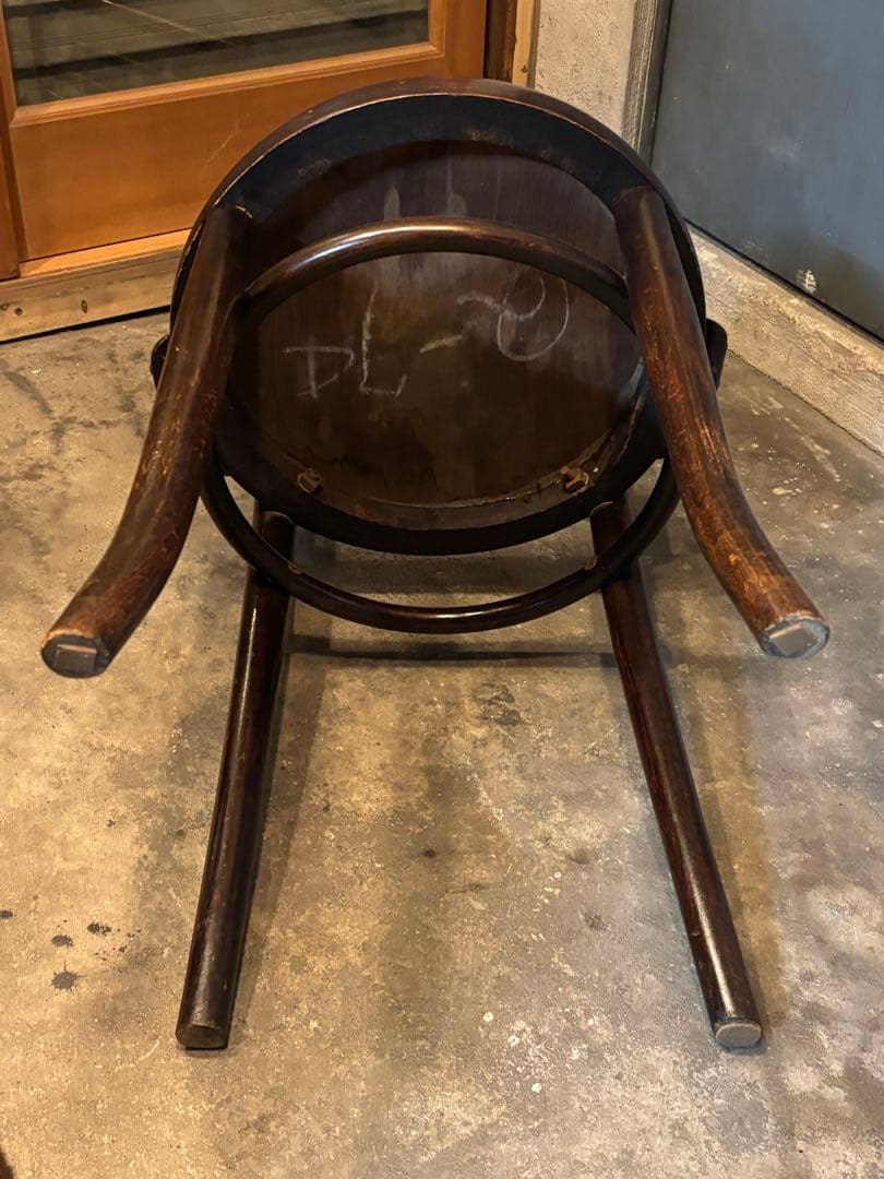 アンティーク ベントウッドチェア 曲げ木 椅子 時代家具 洋館 喫茶 古道具
