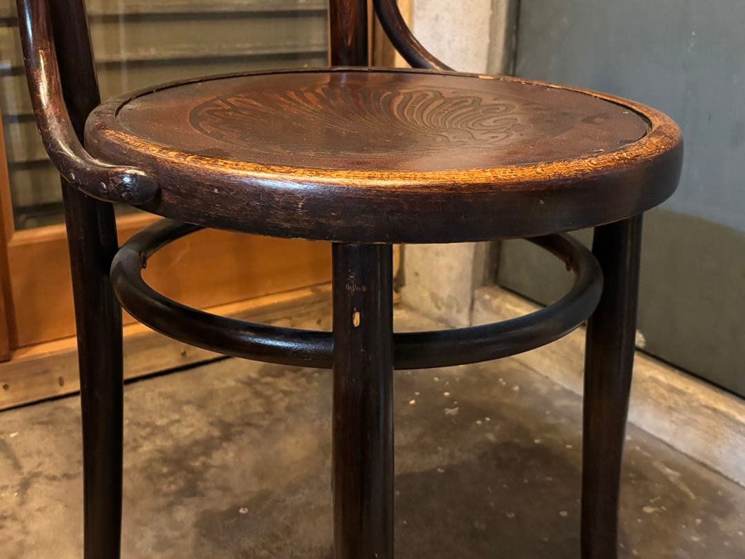 アンティーク ベントウッドチェア 曲げ木 椅子 時代家具 洋館 喫茶 古道具