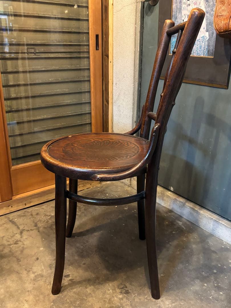 アンティーク ベントウッドチェア 曲げ木 椅子 時代家具 洋館 喫茶 古道具