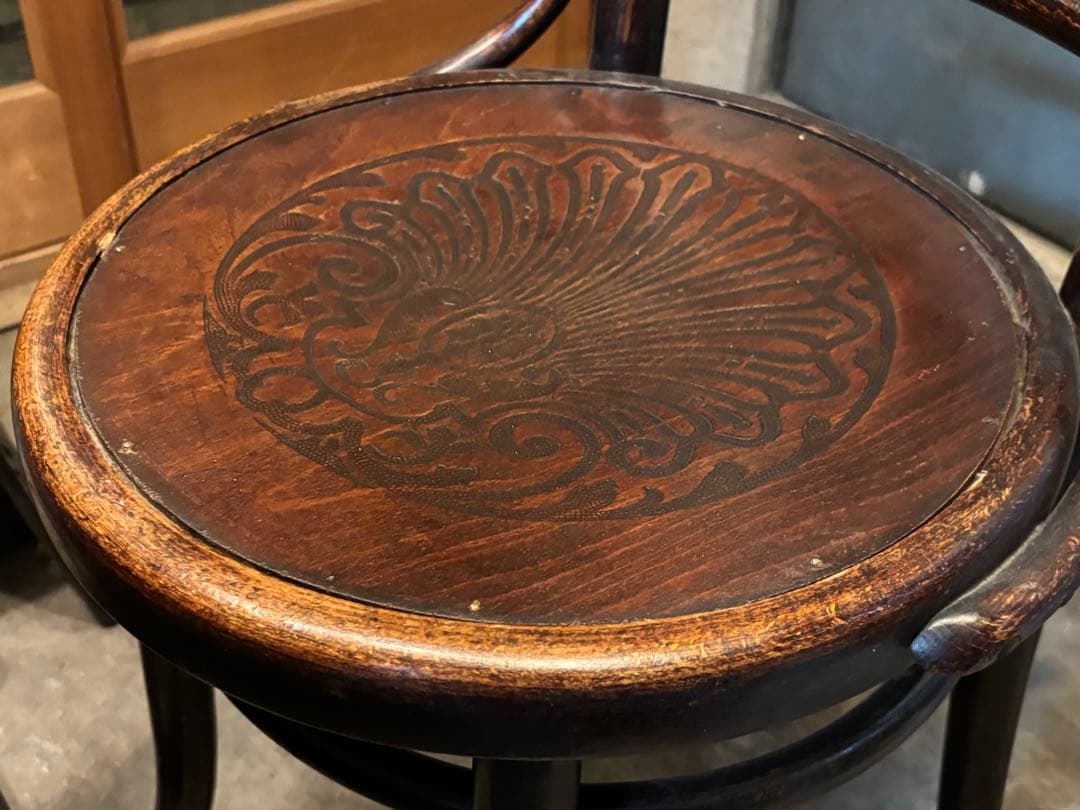 アンティーク ベントウッドチェア 曲げ木 椅子 時代家具 洋館 喫茶 古道具