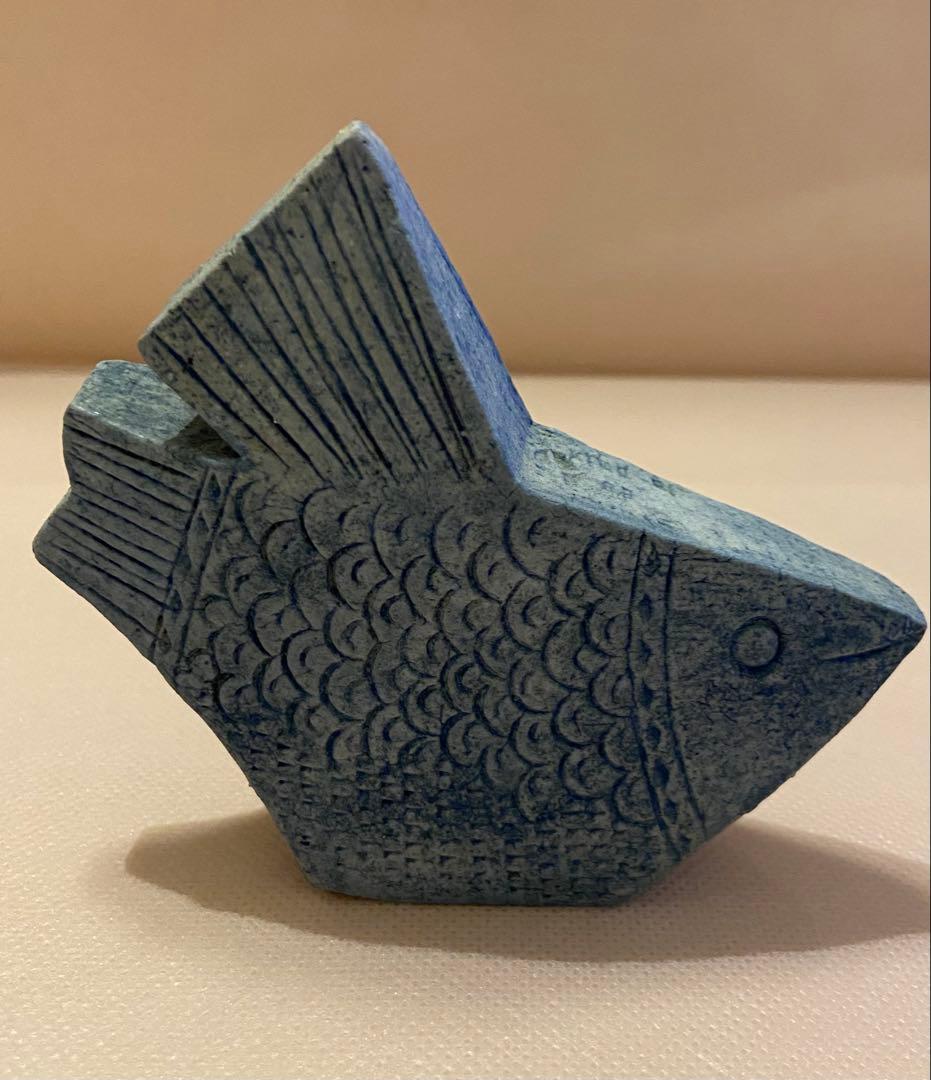 鹿児島睦さん 青い魚 置物②