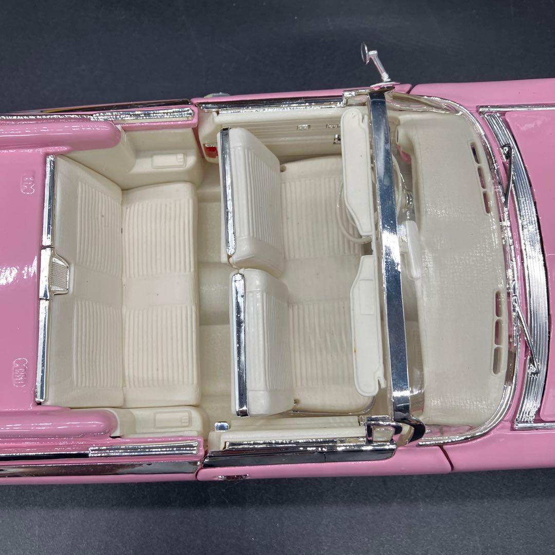 ミニカー Maisto Cadillac Eldorado Biarritz 1/18