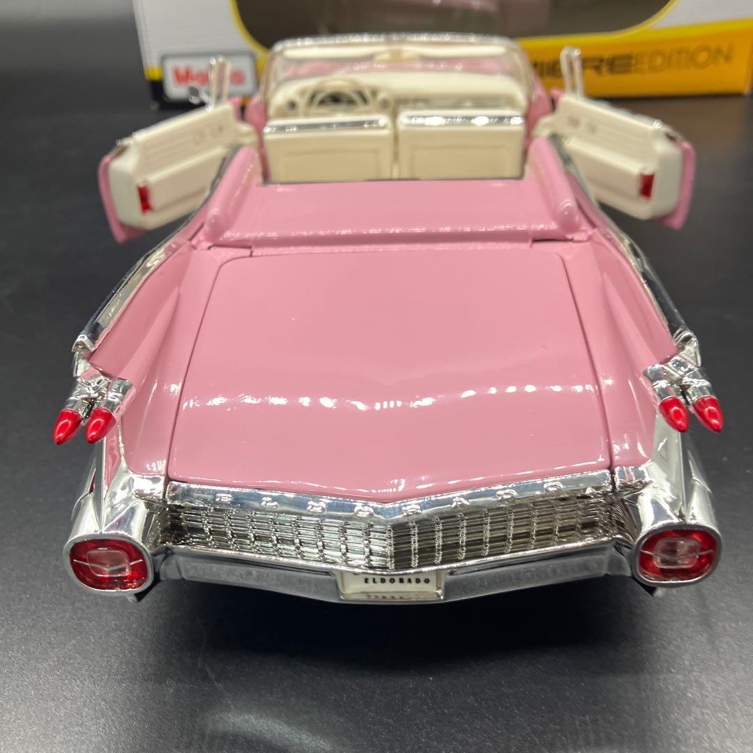 ミニカー Maisto Cadillac Eldorado Biarritz 1/18