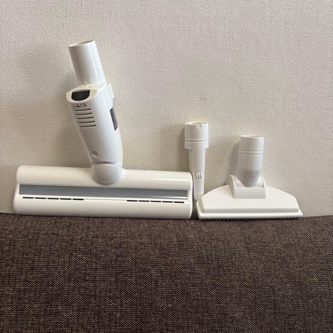 Panasonic パナソニックMC-DF100C-W ふとんクリーナー