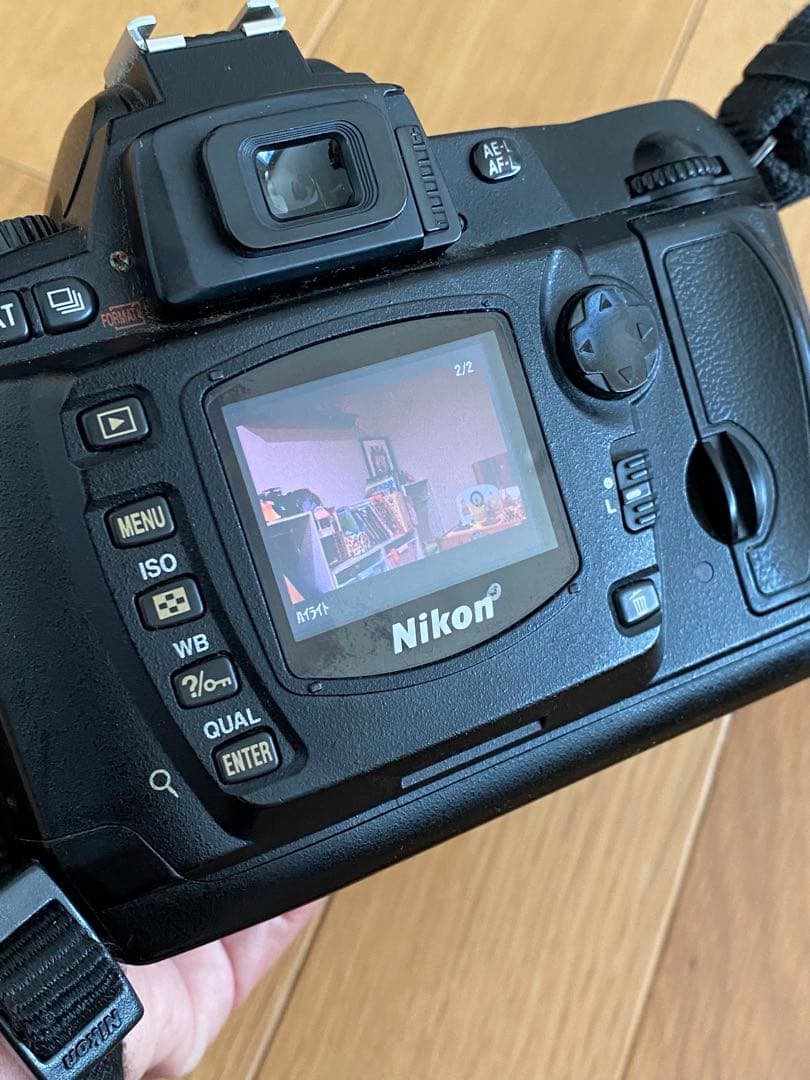 Nikon D70 CCDデジタル一眼　タムロン広角望遠　28-300 動作品