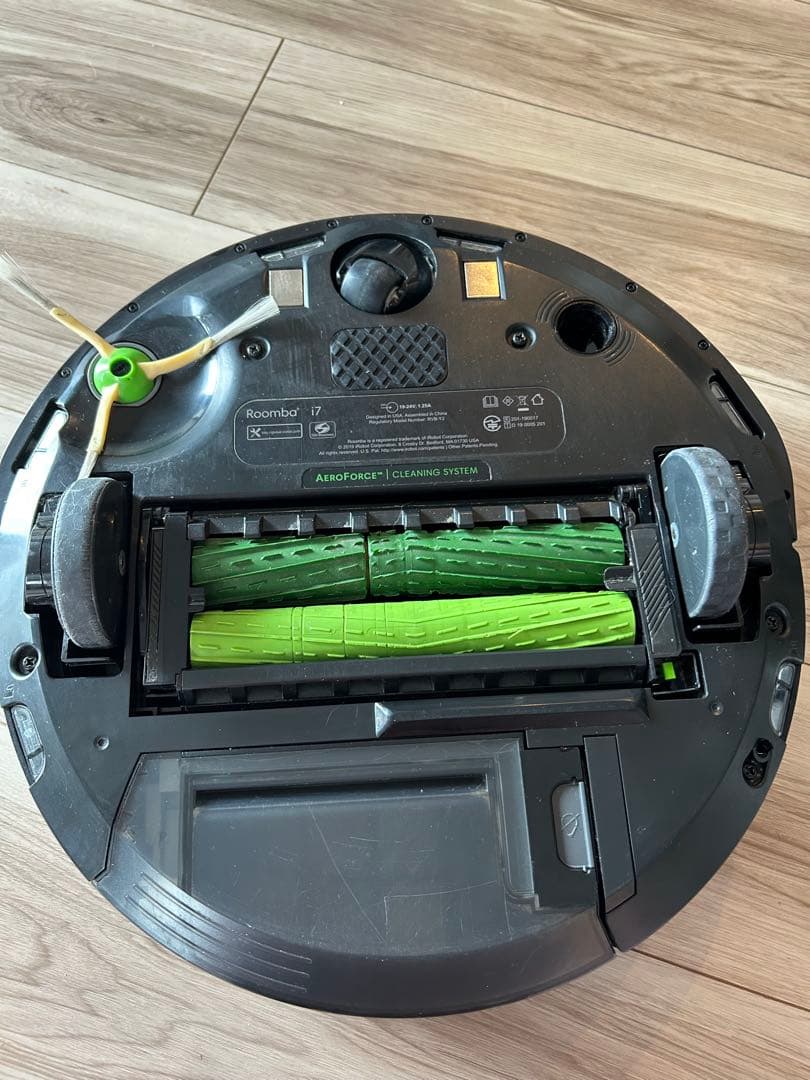 iRobot Roomba i7 ルンバ i7 ロボット掃除機本体　保証期間内